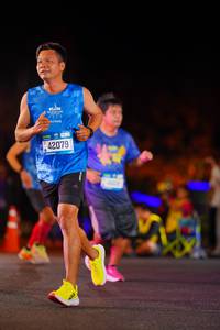 BIB: 42079
                            <button type="button" onclick="openModal(21550607)" class="btn btn-primary btn-sm float-right btn-popup" data-toggle="modal" data-target=".modal-high-quality">
                        <i class="fas fa-shopping-cart"></i> Add to Cart
                    </button>
                                            <button type="button" onclick="isThisMe(21550607, true)" class="btn btn-success btn-sm float-right btn-popup btn-isme hidden" data-toggle="tooltip" data-placement="bottom" title="นี่คือรูปของคุณใช่ไหม คลิกที่นี่เพื่อเอาเข้าอัลบั้ม">
                        <i class="fas fa-plus"></i> Add to album
                    </button>
                    <button type="button" onclick="isThisMe(21550607, false)" class="btn btn-warning btn-sm float-right btn-popup btn-isnotme hidden">
                        <i class="fas fa-ban"></i> Remove from album
                    </button>